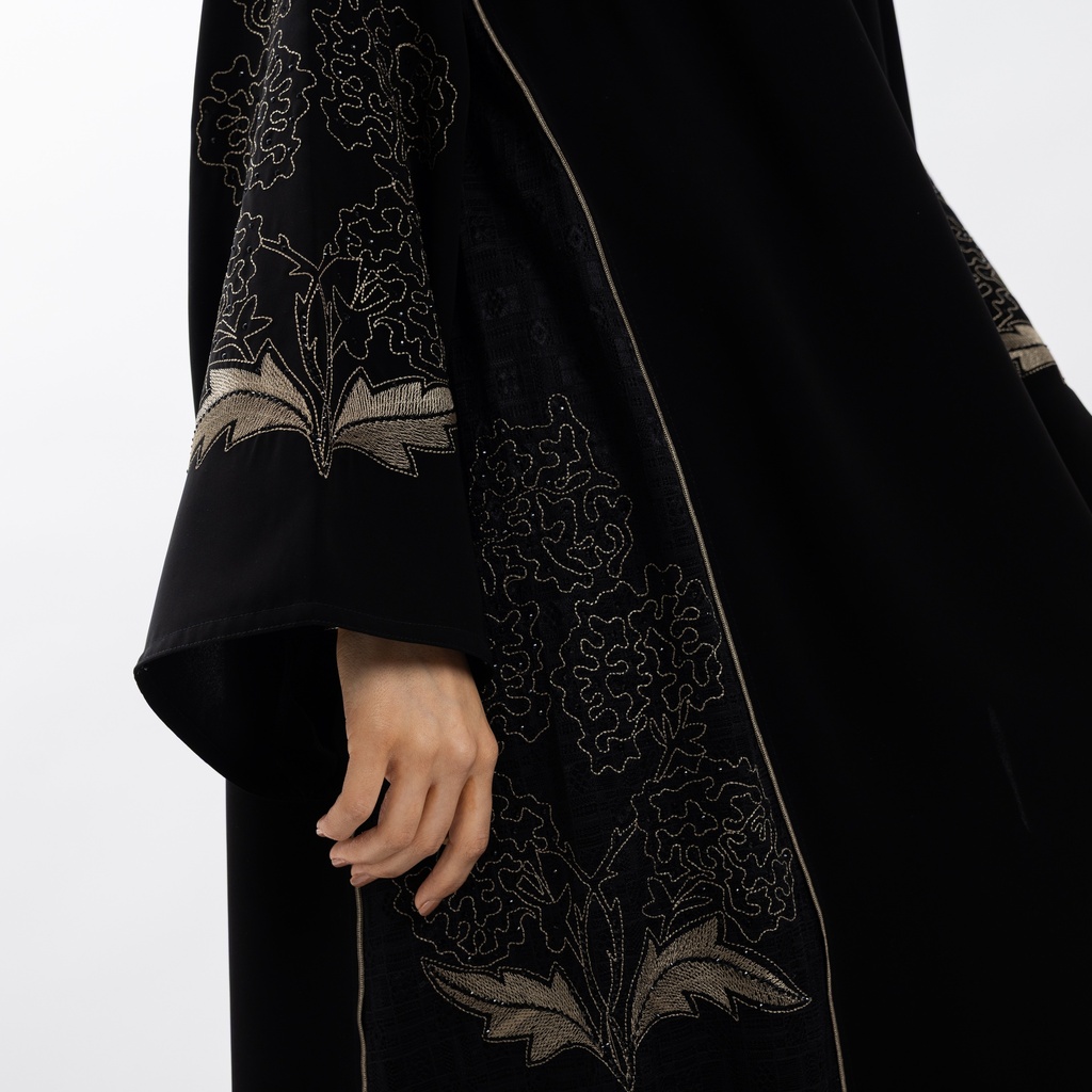 60600125- عباية